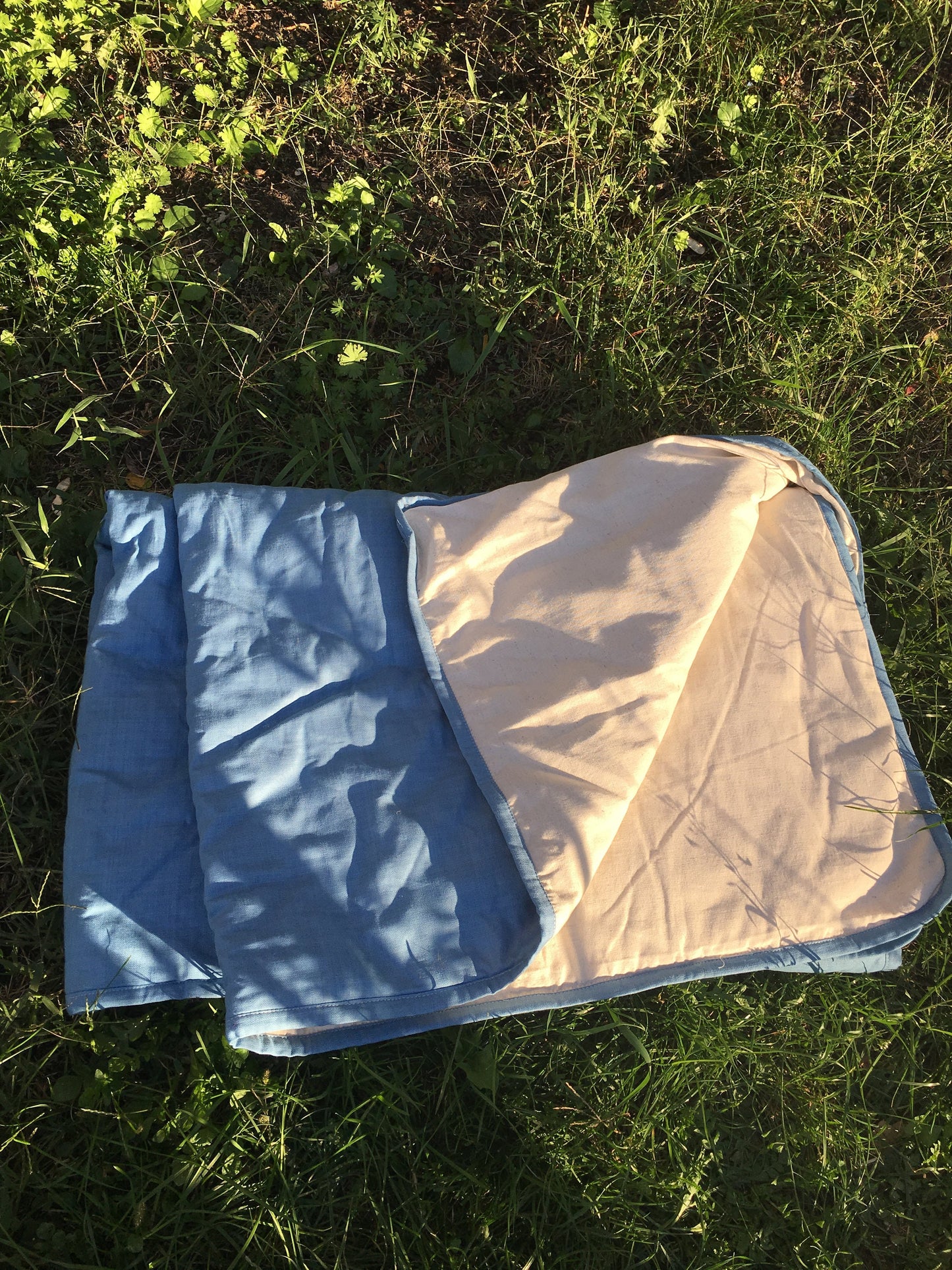 Hemp coverlet Blue, Hemp blanket with hemp filler and cotton hemp cover