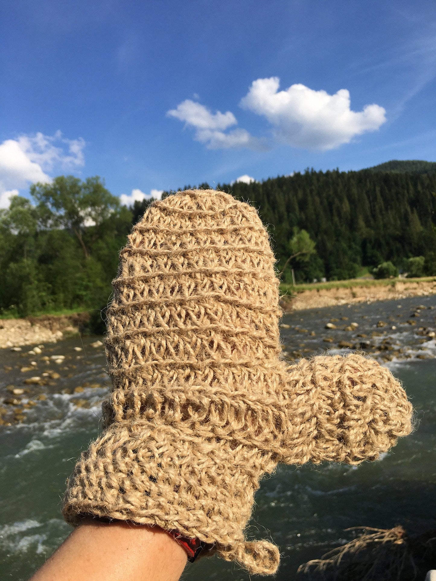 Hemp crochet washcloth like a mitt