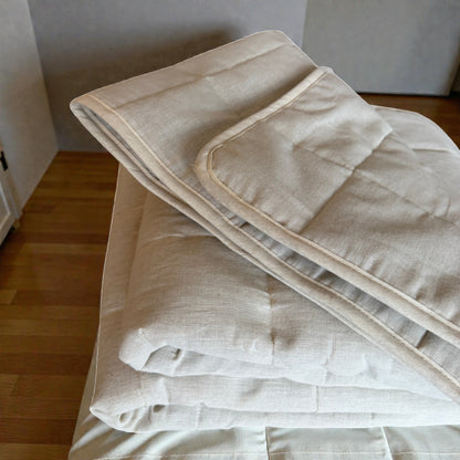 Lightweight Hemp Filled Cotton Quilt