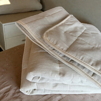Lightweight Hemp Filled Cotton Quilt