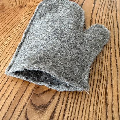 Hemp Bath Mitt – Pressed Hemp Fiber Sauna and Shower Scrub Glove