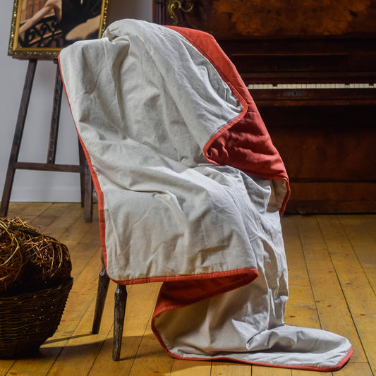 Red hemp quilt, hemp fabric and cotton, keeps warm, makes your interior stylish