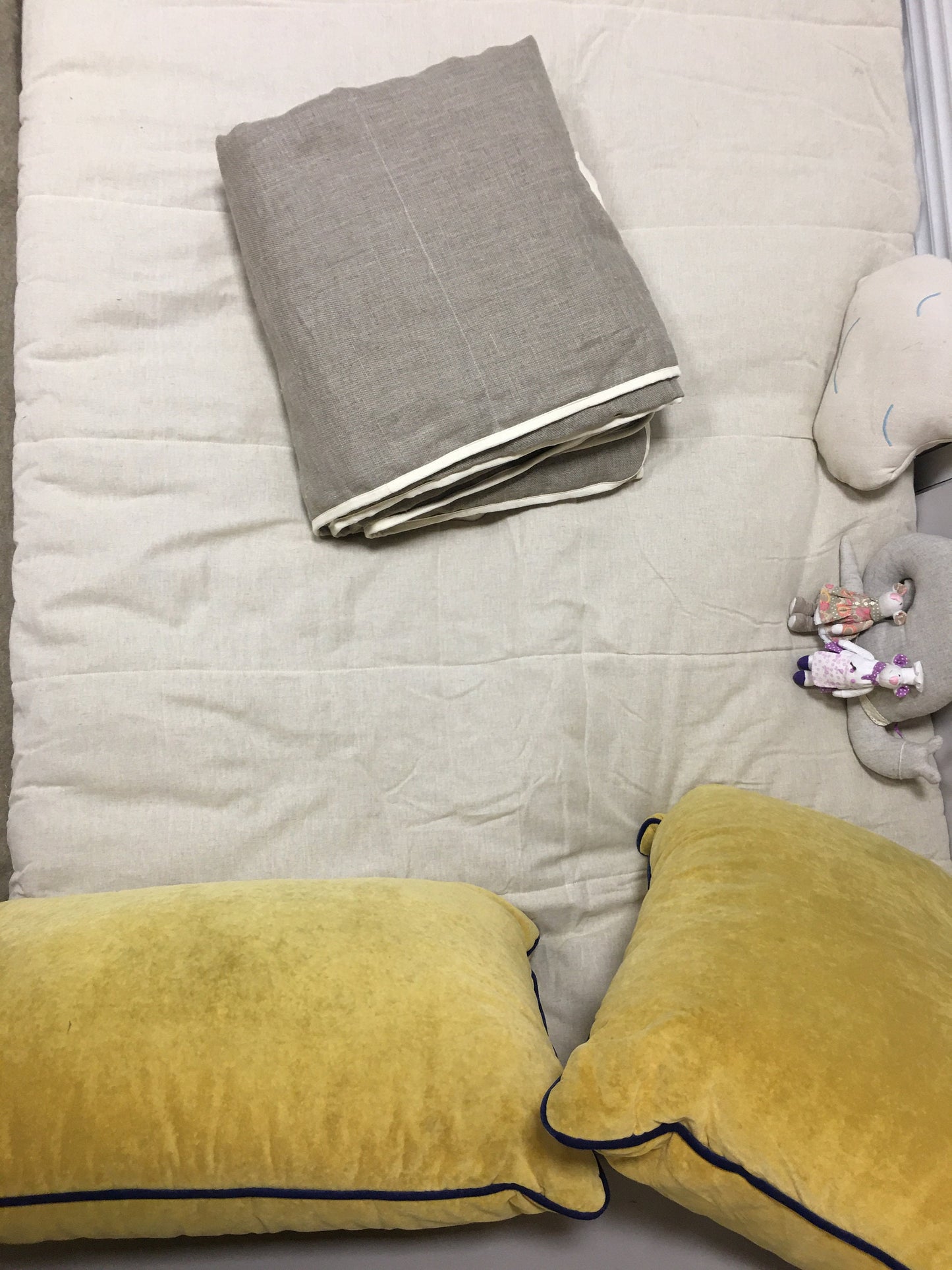 Organic hemp floor cushions with organic filler, Soft hemp sofa, Cannabis window seat cushion, Zafu & Zabuton