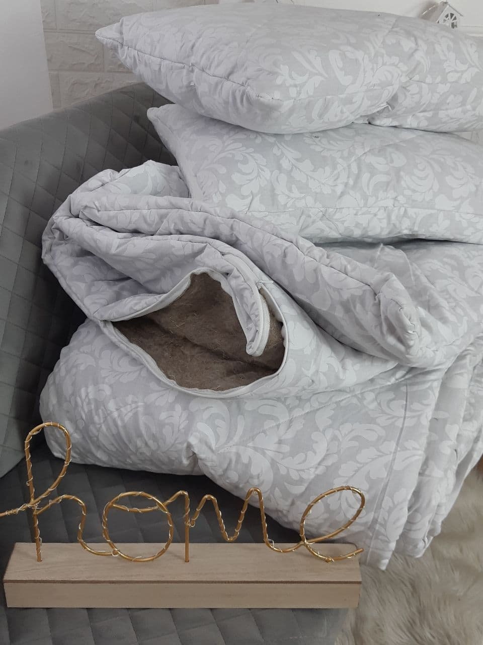 Hemp bedding set: blanket and two pillows, hemp fiber inside this bedding