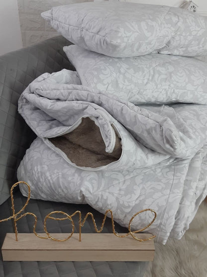 Hemp bedding set: blanket and two pillows, hemp fiber inside this bedding