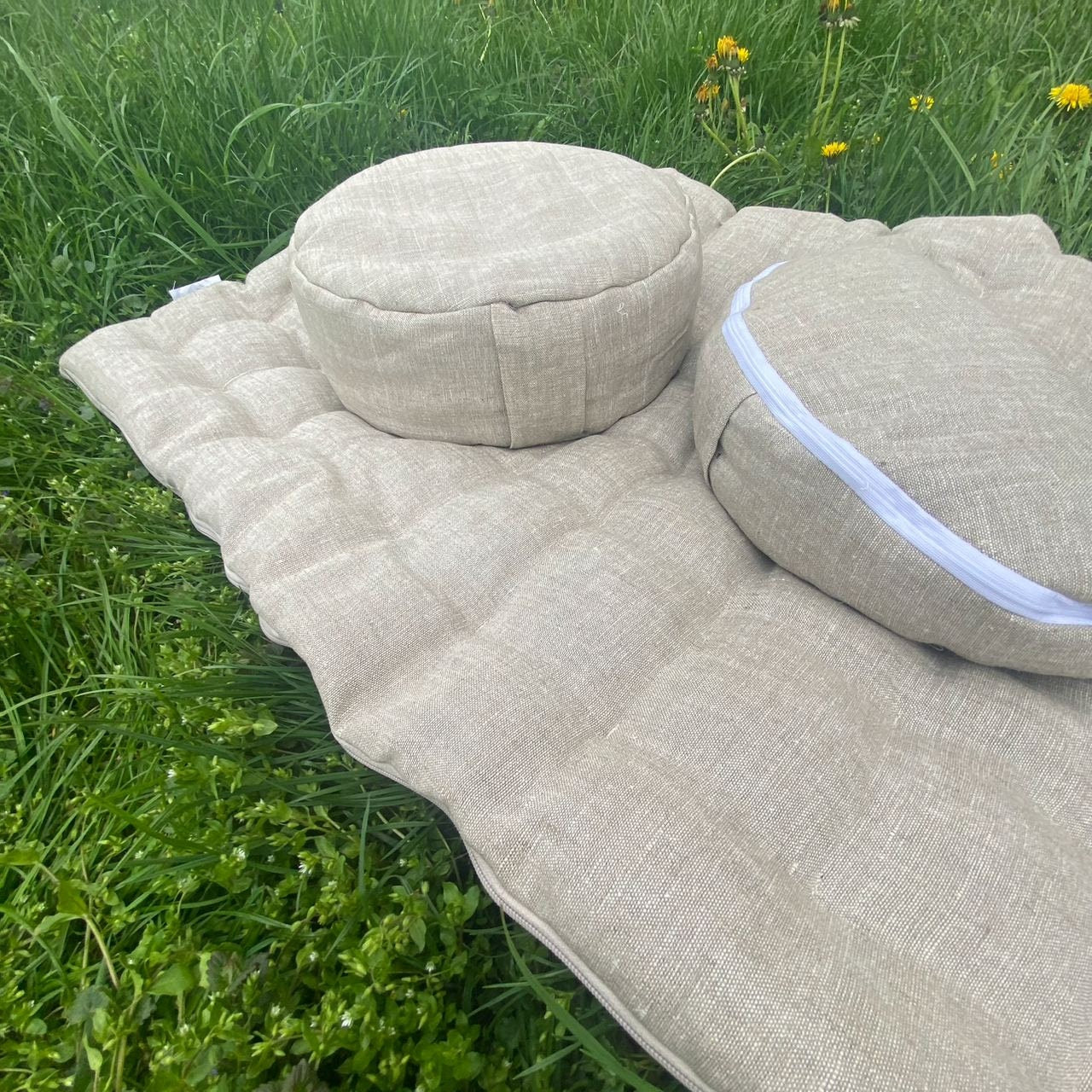 Hemp meditation set of 3 pieces, Buckwheat husk inside