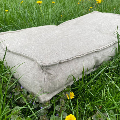 Hemp floor cushion with hemp filler