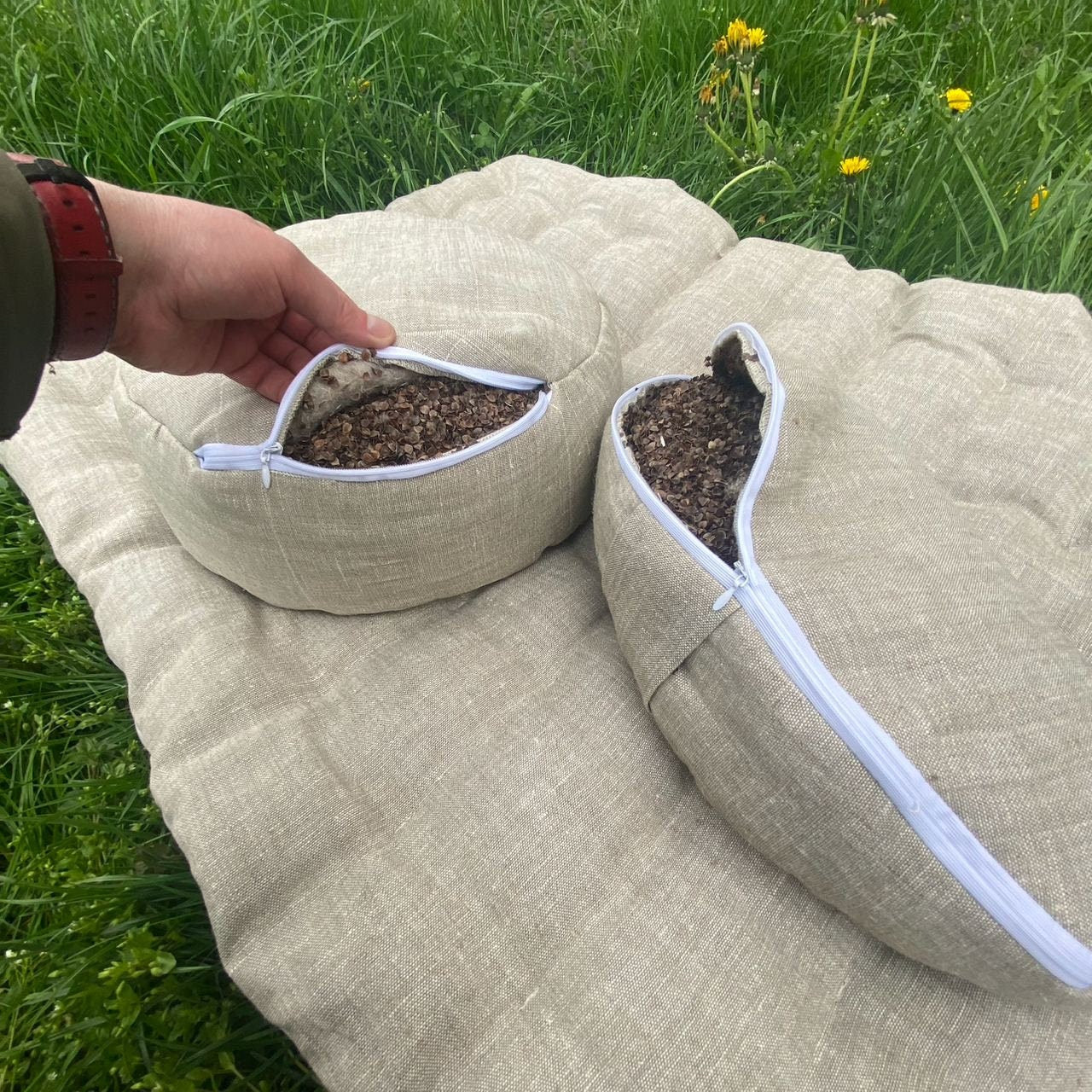 Hemp meditation set of 3 pieces, Buckwheat husk inside