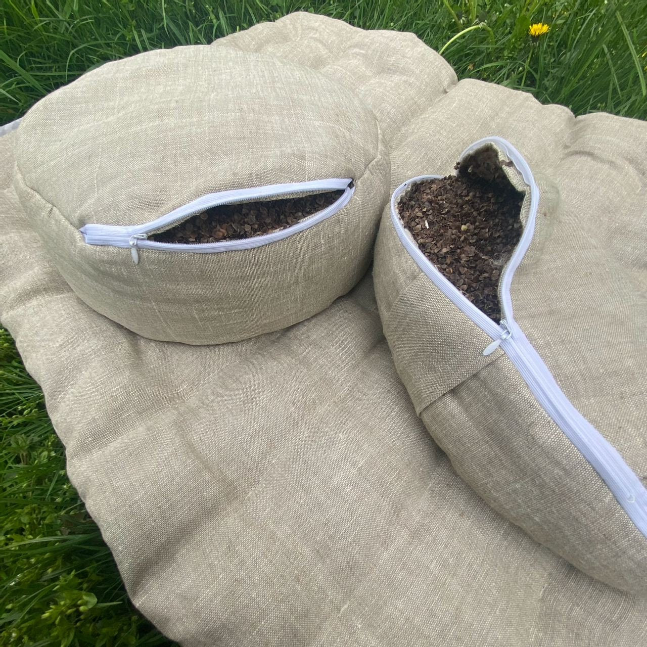 Hemp meditation set of 3 pieces, Buckwheat husk inside