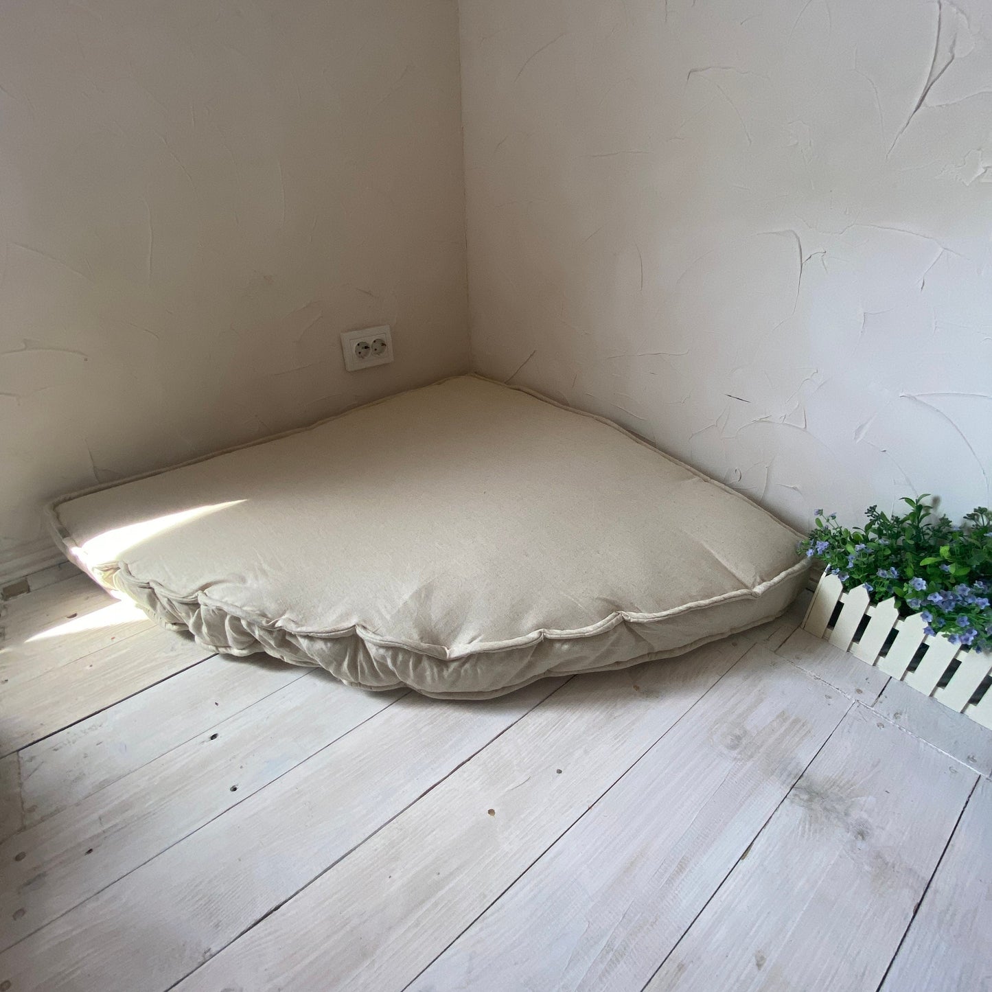 Hemp corner cushion with hemp filler, Corner floor pillow