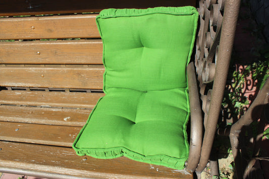 Hemp mat with hemp filler inside