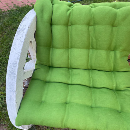 Yoga mat, buckwheat husk inside and hemp fabric outside