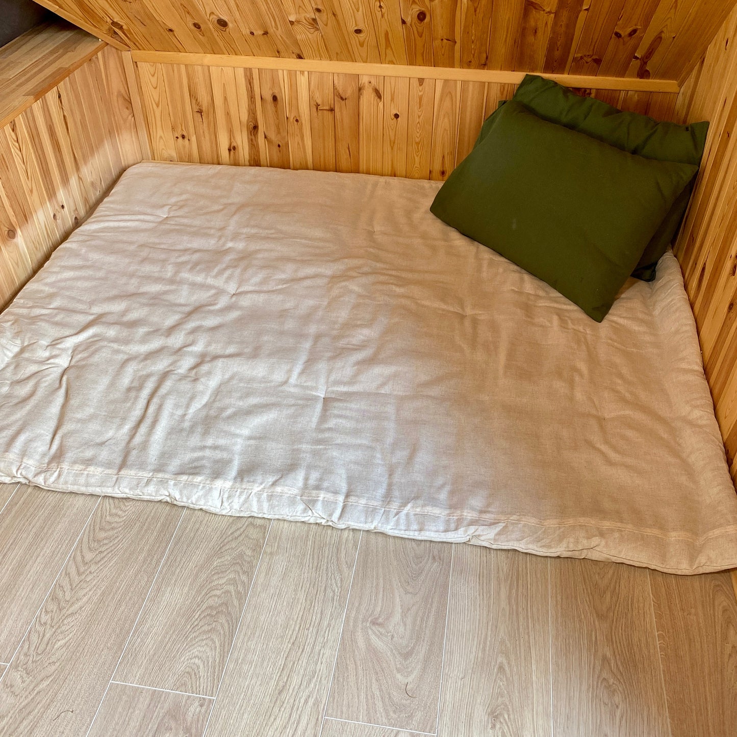 Hemp reading mat, play mat