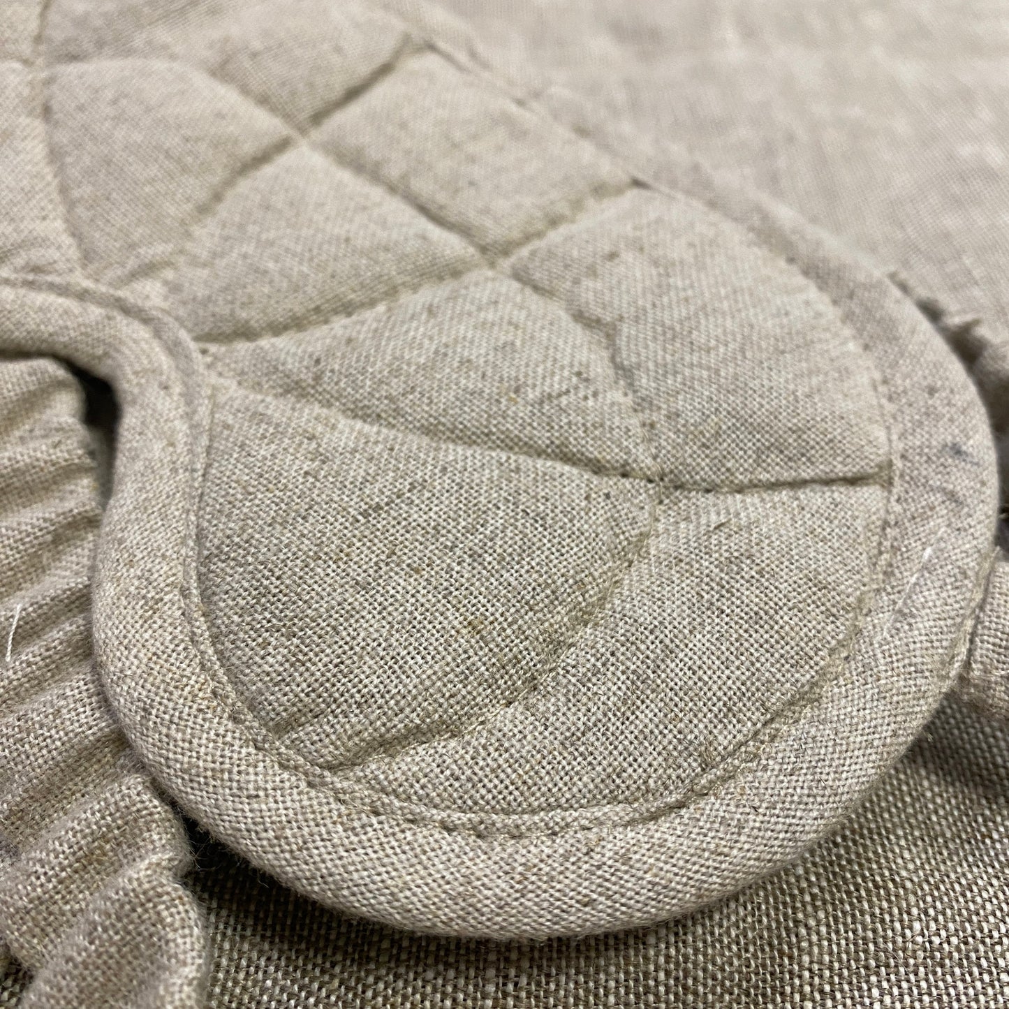 Hemp-Infused Sleep Mask: Ultimate Light Blocker for Restful Nights. Unisex Design