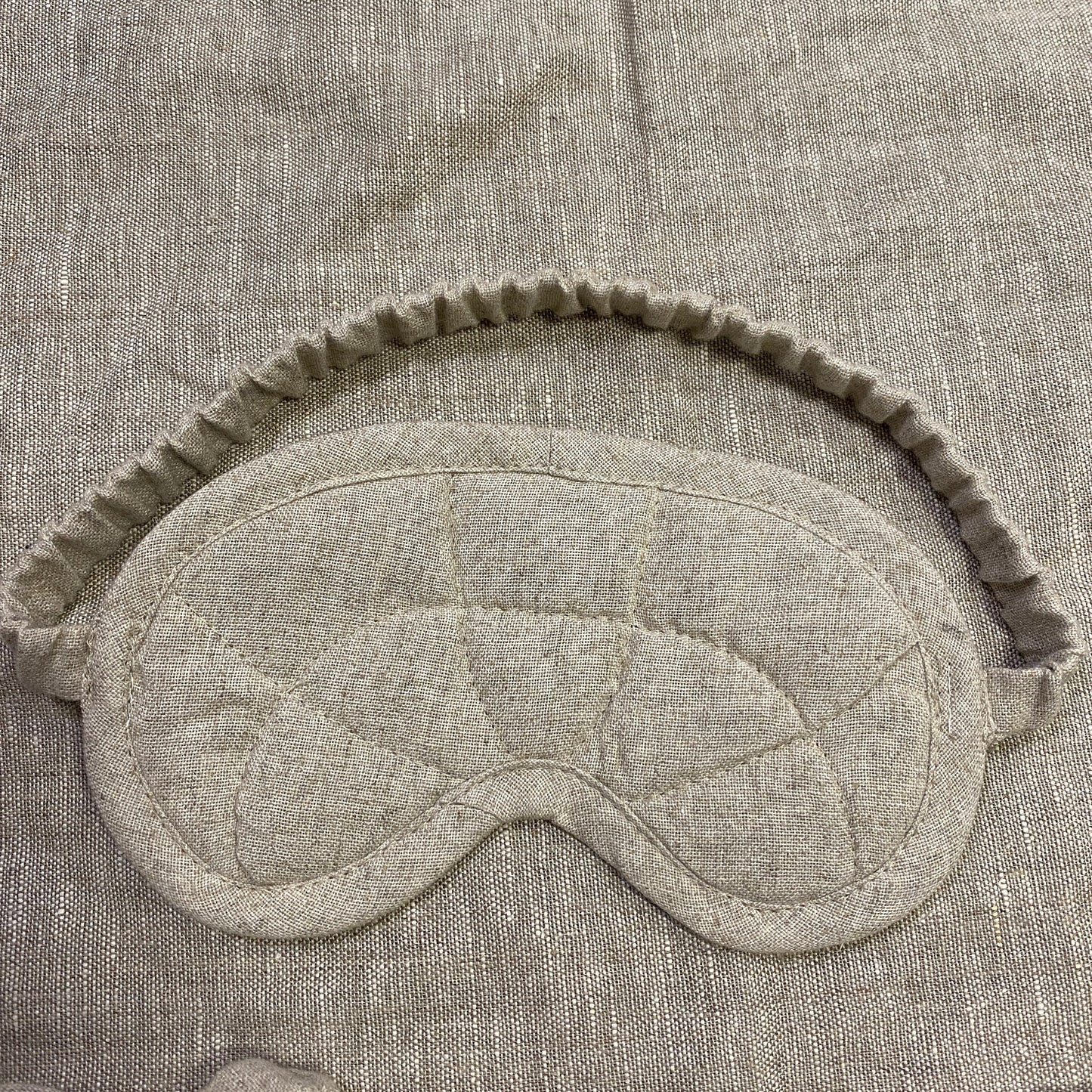 Hemp-Infused Sleep Mask: Ultimate Light Blocker for Restful Nights. Unisex Design