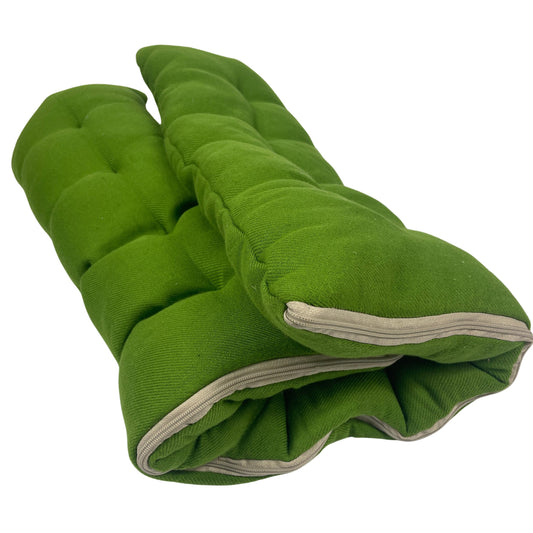 Hemp rug with buckwheat husk. Floor pillow for yoga and meditation with buckwheat husk. Size 60x90cm (23x35")
