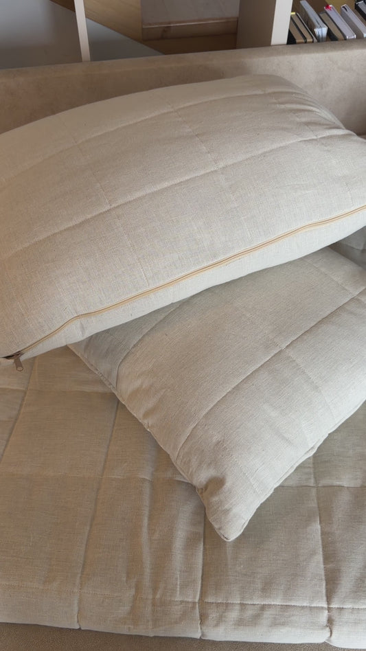 Natural Cotton & Hemp Bedding Set with Quilt and 2 Pillows
